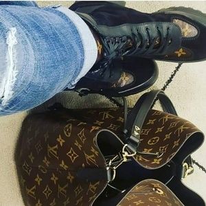 Meet your Posher, Samantha